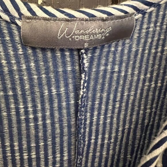 Wandering Dreams size Small bottom knot dress. - Picture 8 of 9